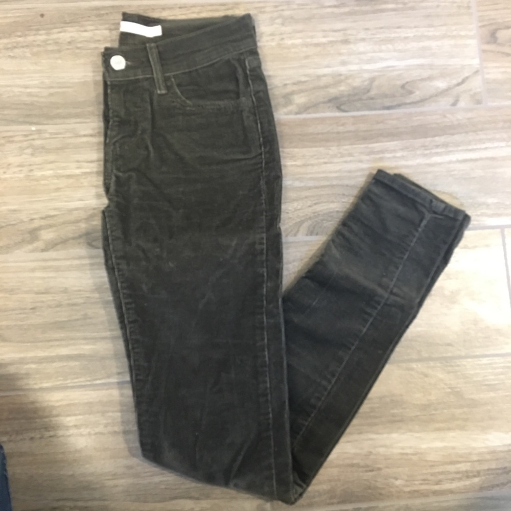 RARE Levi’s dark green corduroy skinny jeans - Picture 2 of 3